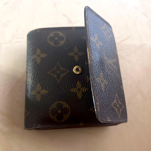 Vintage Louis Vuitton Wallet - Picture 4 of 4
